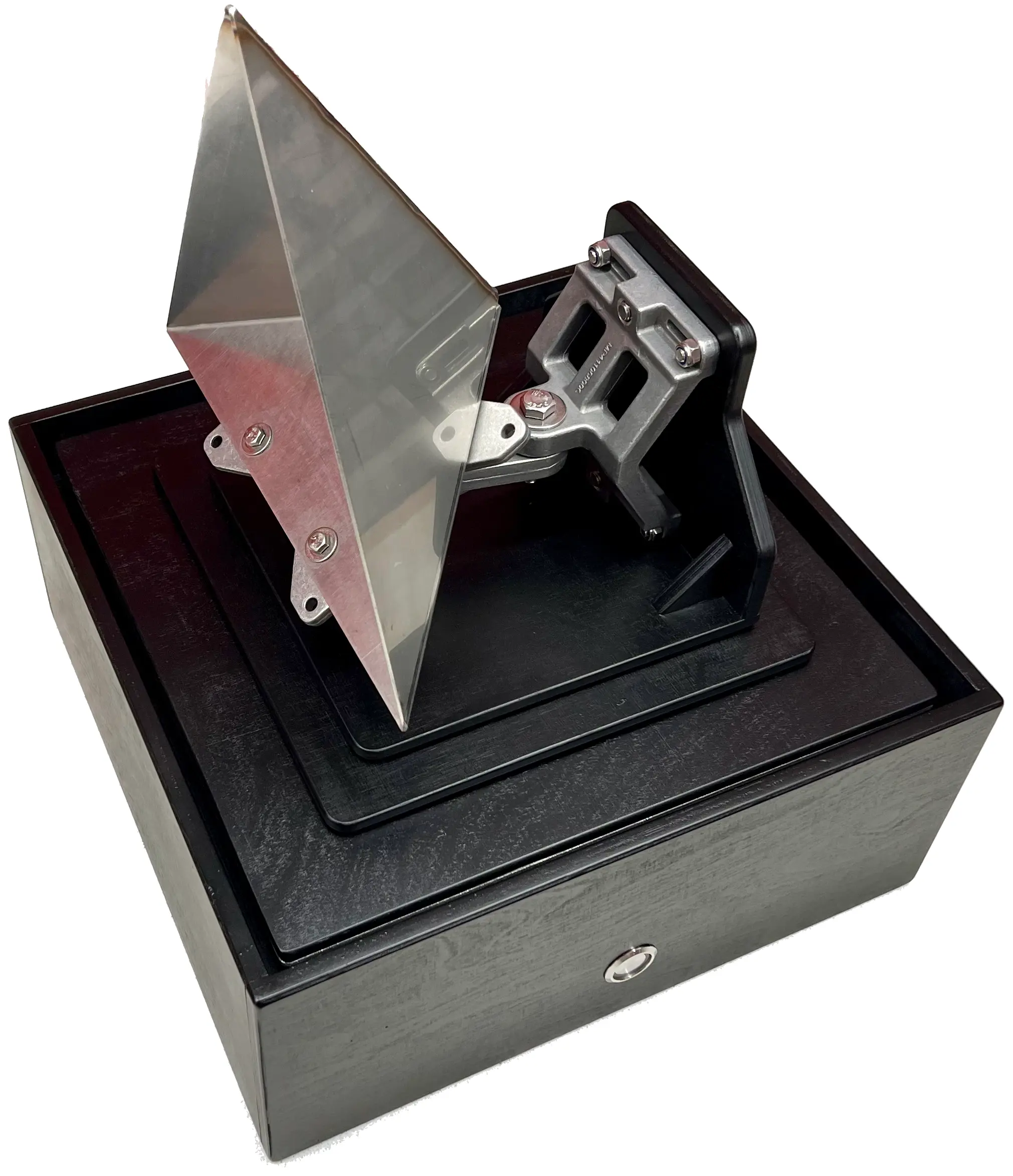 Projekt Radar Demonstrator Modul Reflector mit Linearmotor Linearachse Drehzahlregler Retroreflektor freigestellt