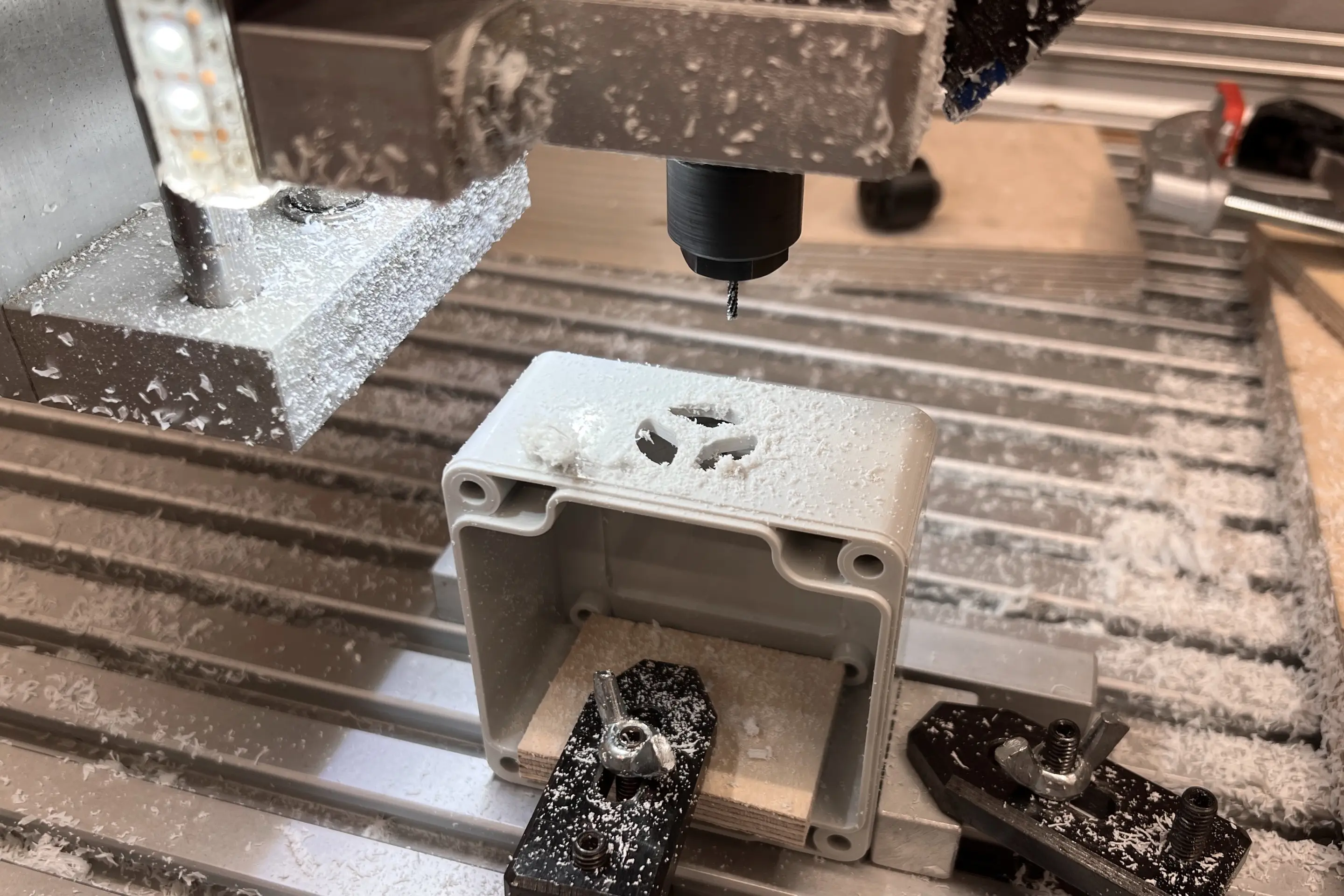 Projekt Sensor Box IMU Fertigung CNC Frase Box