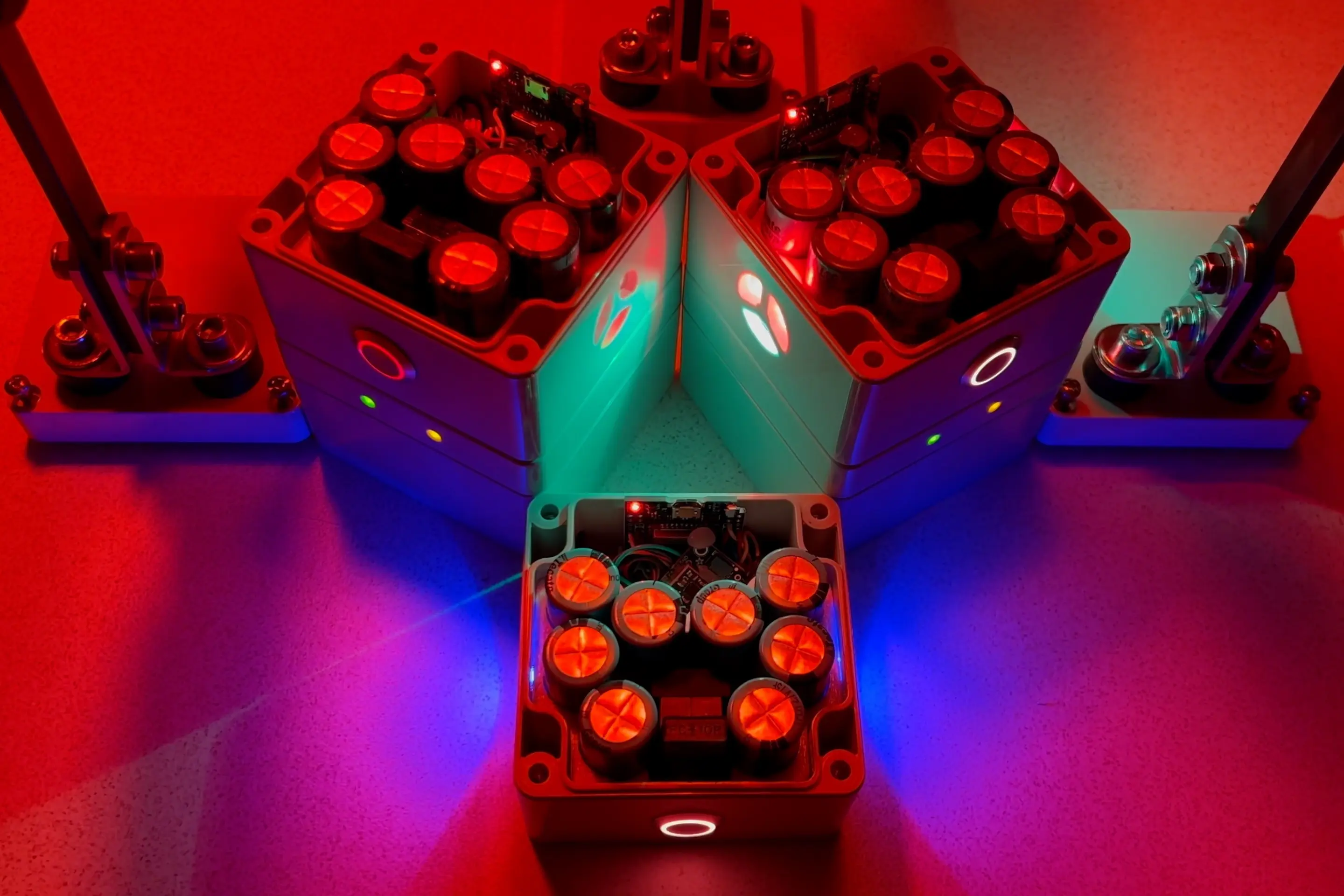 Projekt-Sensor-Box-IMU-alle-Komponenten-LED-bunt