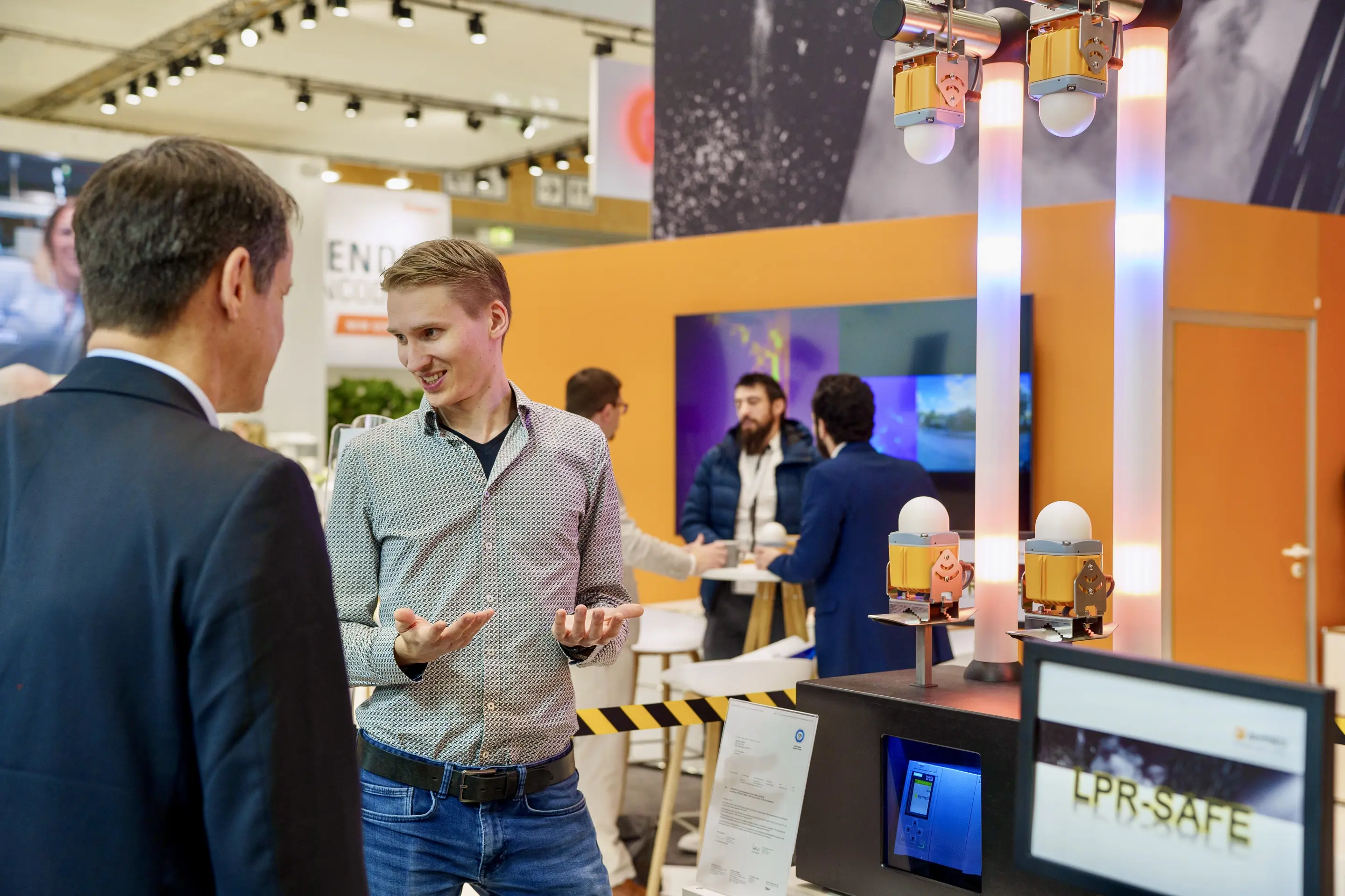 Messebau Messestand SPS-Messe Nürnberg Produktpräsentation Produktvorführung Johannes Glaser